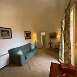 Crociferi 30 Attico Esclusivo